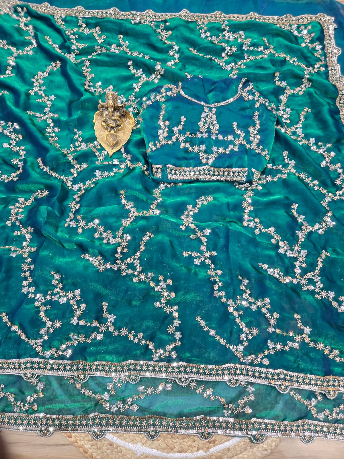 Presenting You the Luxurious And Glamorous Trending Hand Work Saree