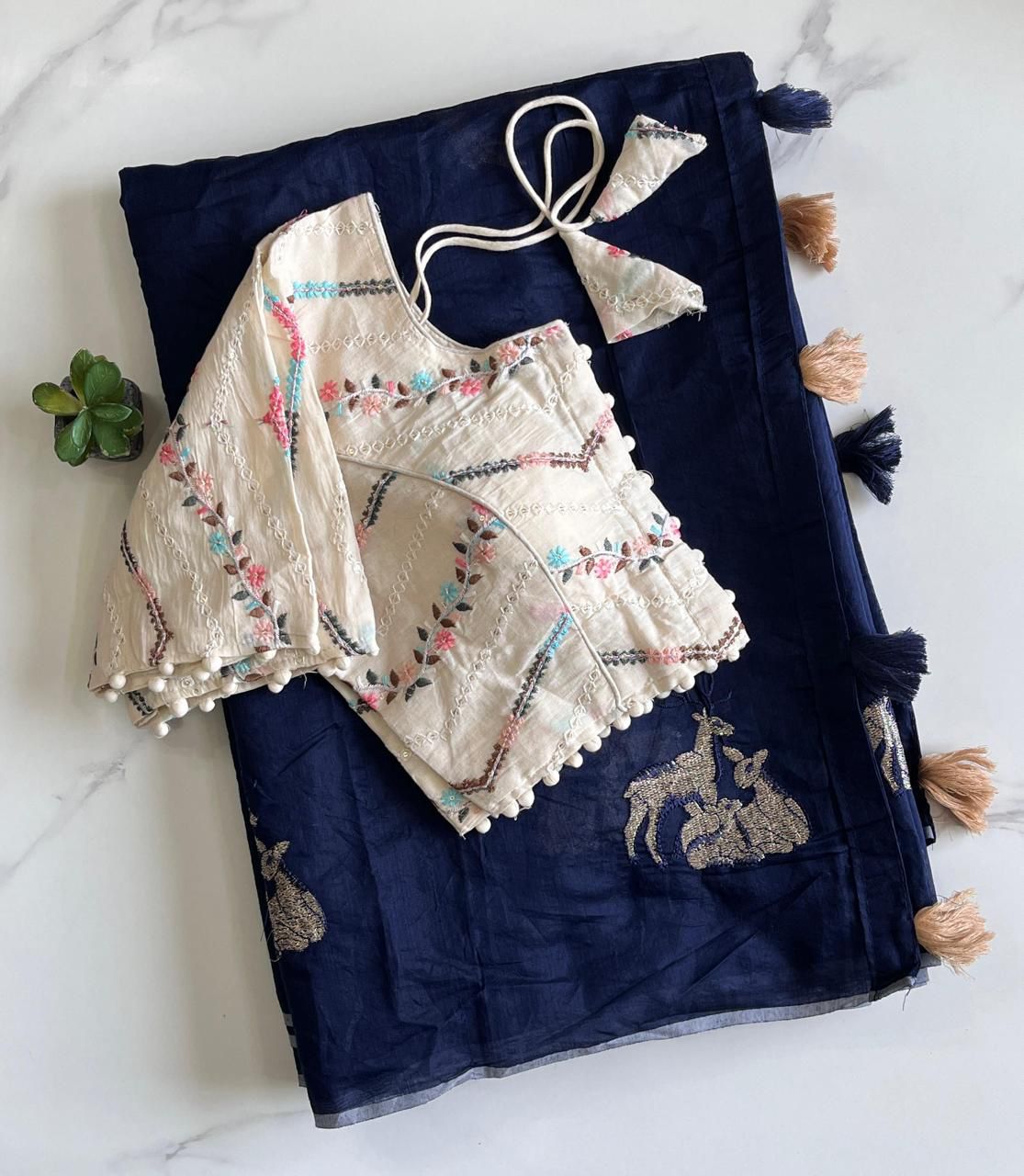 Premium Chanderi Saree With Deer Work On All Over The Saree