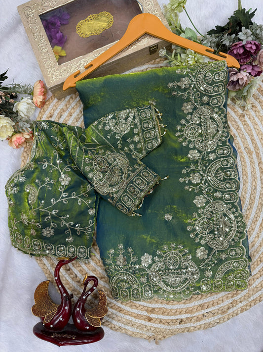 Elegant Soft Space Silk Saree with Two-Tone Finish